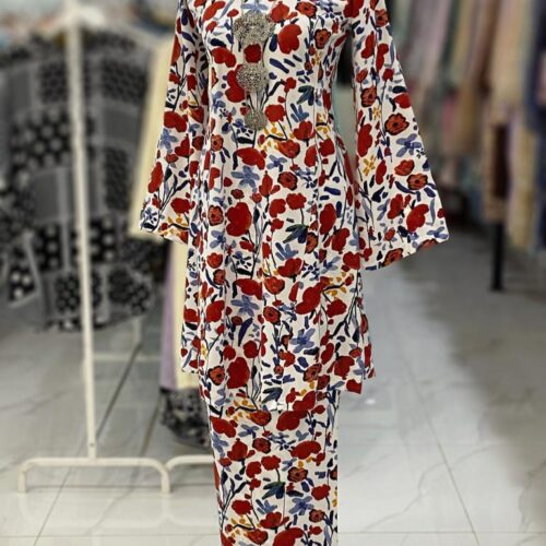 MELOR KURUNG RIAU CREPE RED