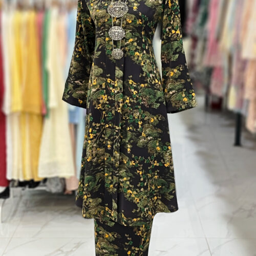 KEBAYA LABUH ZUBAIDAH BLACK