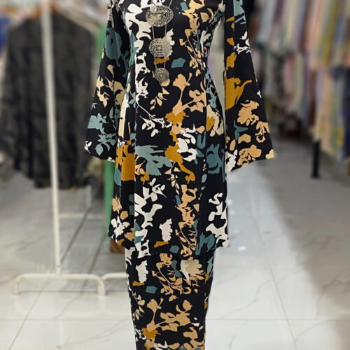 MELOR KURUNG RIAU CREPE BLACK