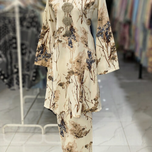 MELOR KURUNG RIAU CREPE OFF WHITE