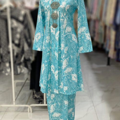 KEBAYA LABUH DANG ANUM