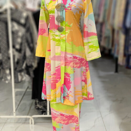 KEBAYA LABUH DANG ANUM COLOURFUL