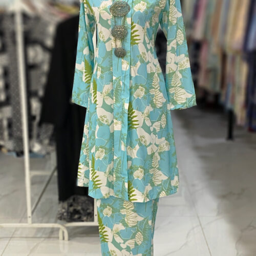 KEBAYA LABUH DANG ANUM BLUE BABY BLUE