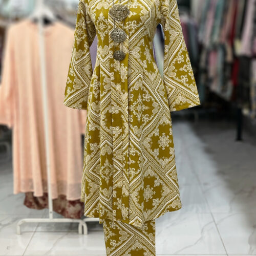 KEBAYA LABUH ZUBAIDAH YELLOW OLIVE