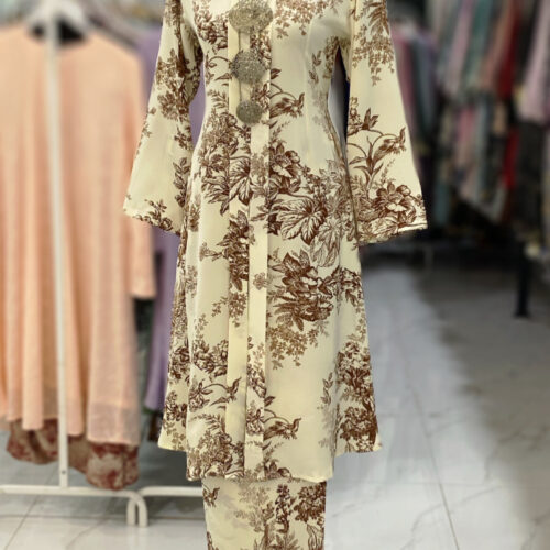 KEBAYA LABUH ZUBAIDAH BROWN CREAM