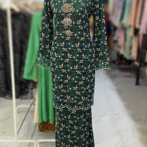 BAINON KURUNG LACE PREMIUM EMERALD GREEN