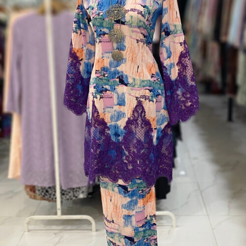 CAMELIA KURUNG BORDER LACE PEACH BLUE