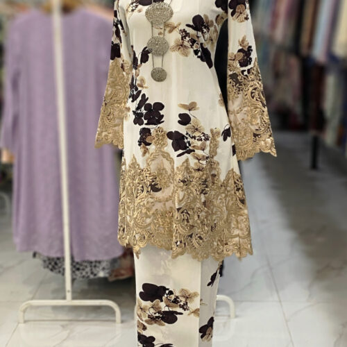CAMELIA KURUNG BORDER LACE OFF WHITE