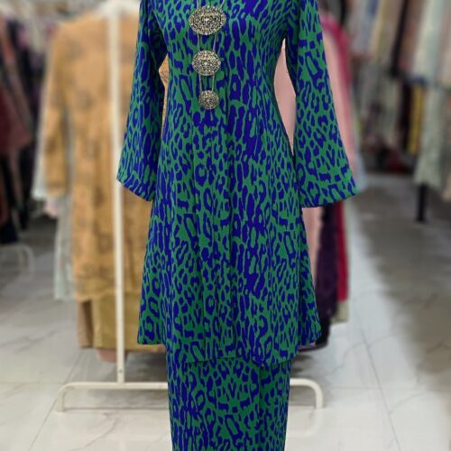 KEBAYA LABUH DANG ANUM BLUE GREEN