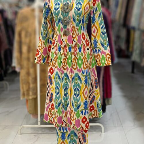 KEBAYA LABUH ZUBAIDAH COLOURFUL