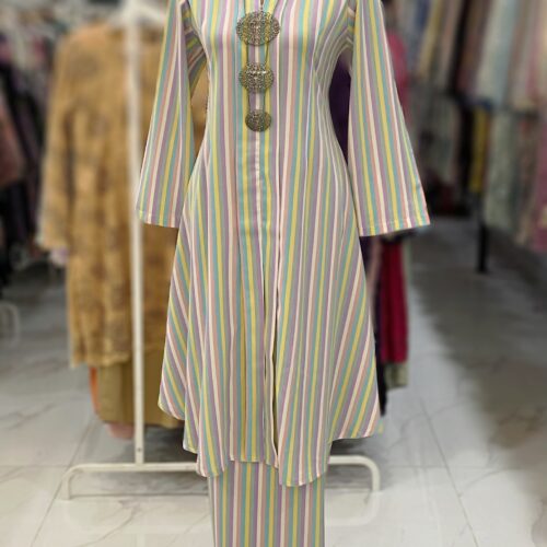 KEBAYA LABUH ZUBAIDAH PASTEL PURPLE STRIPES