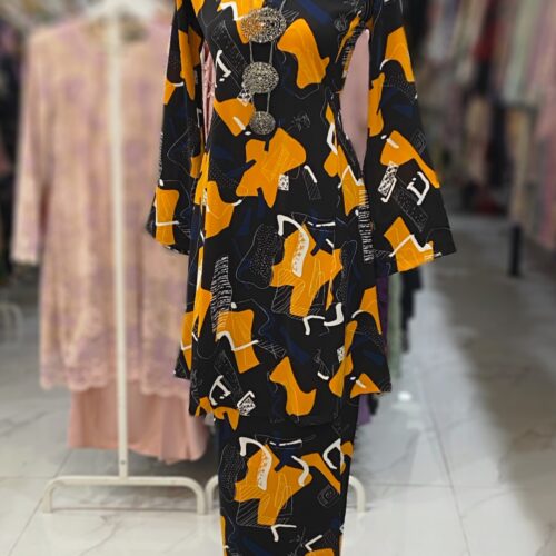 MELOR KURUNG RIAU CREPE BLACK