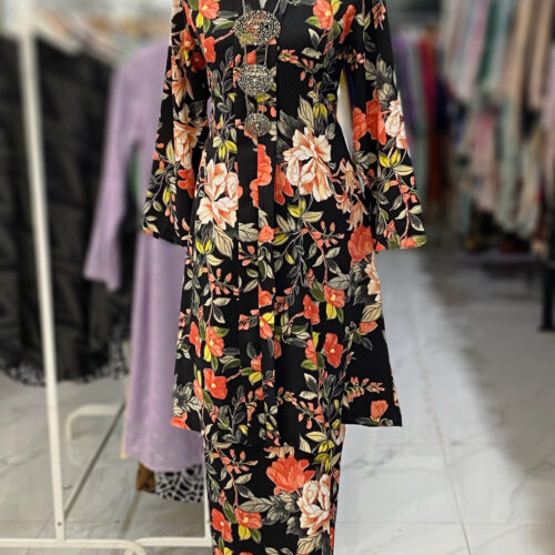 KEBAYA LABUH DANG ANUM BLACK