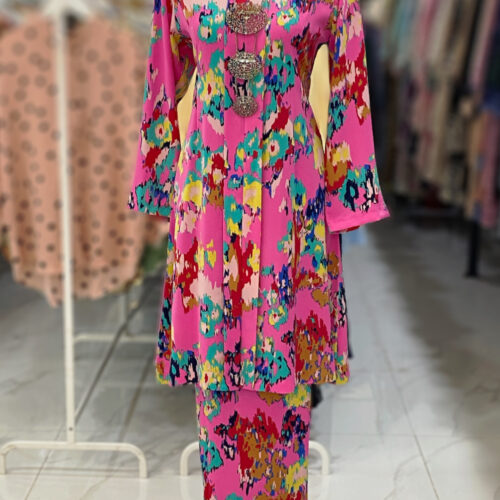 KEBAYA LABUH DANG ANUM PINK