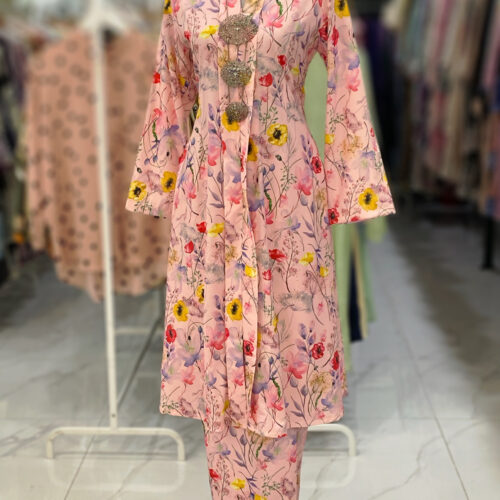 KEBAYA LABUH ZUBAIDAH PINK