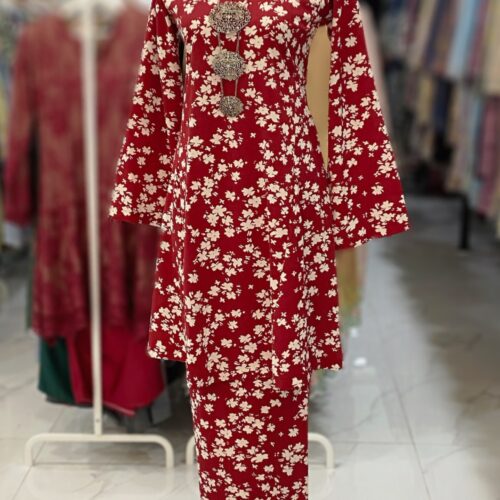 MELOR KURUNG RIAU CREPE RED