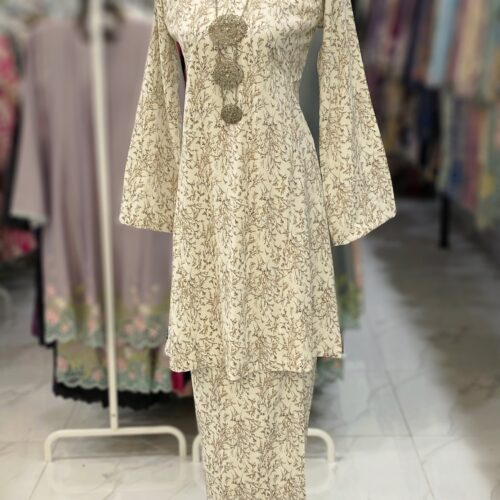 MELOR KURUNG RIAU CREPE CREAM