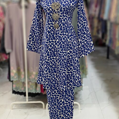 MELOR KURUNG RIAU CREPE DARK BLUE