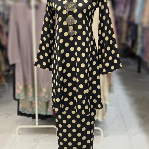 MELOR KURUNG RIAU CREPE POLKADOT BLACK NUDE