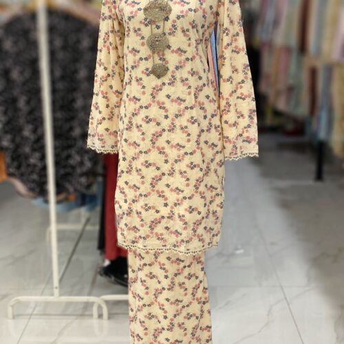 BAINON KURUNG LACE PREMIUM CREAM