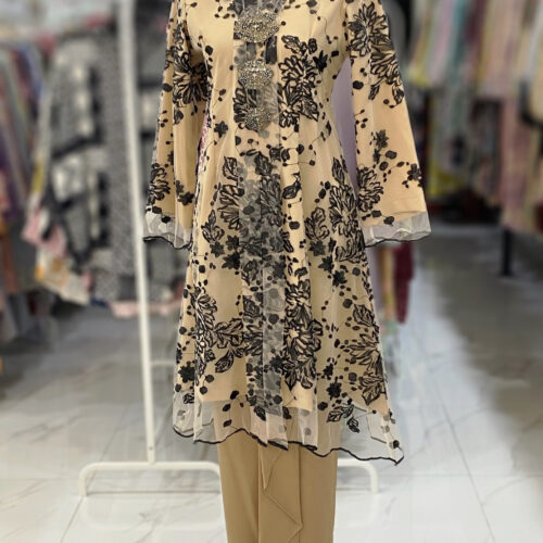 KEBAYA LABUH KUNTUM HALF CHIFFON CREAM BLACK