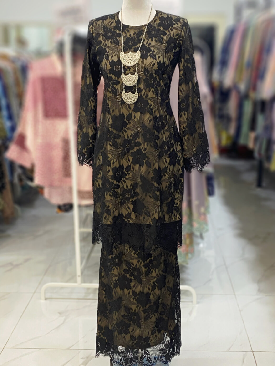 BAINON KURUNG LACE PREMIUM BLACK NUDE