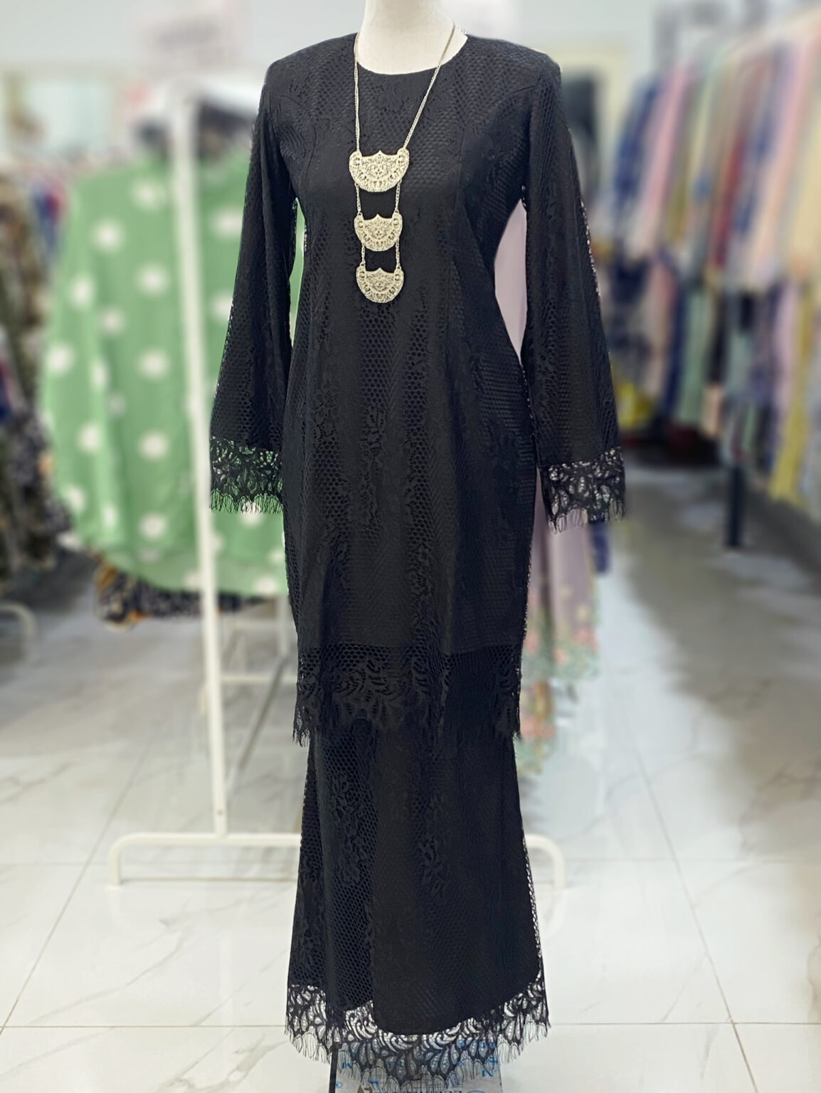 BAINON KURUNG LACE PREMIUM BLACK