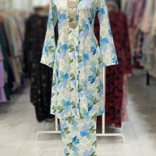 KEBAYA LABUH DANG ANUM JAQUARD SILK BLUE WHITE