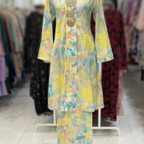 KEBAYA LABUH DANG ANUM JAQUARD SILK YELLOW