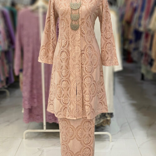 KEBAYA LABUH DANG ANUM LACE PREMIUM PINK PEACH