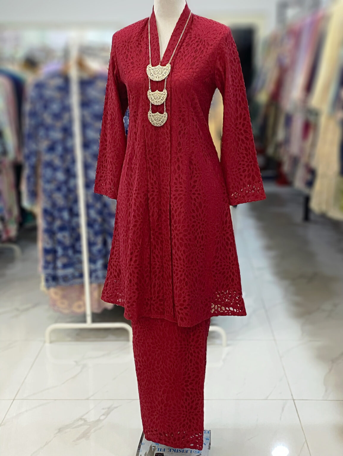 KEBAYA LABUH DANG ANUM LACE - Image 4