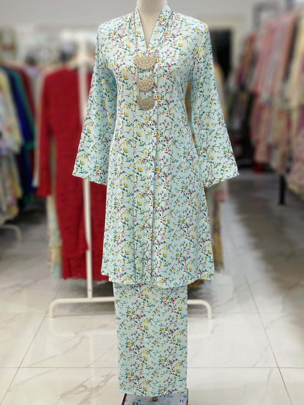 KEBAYA LABUH DANG ANUM BABY BLUE