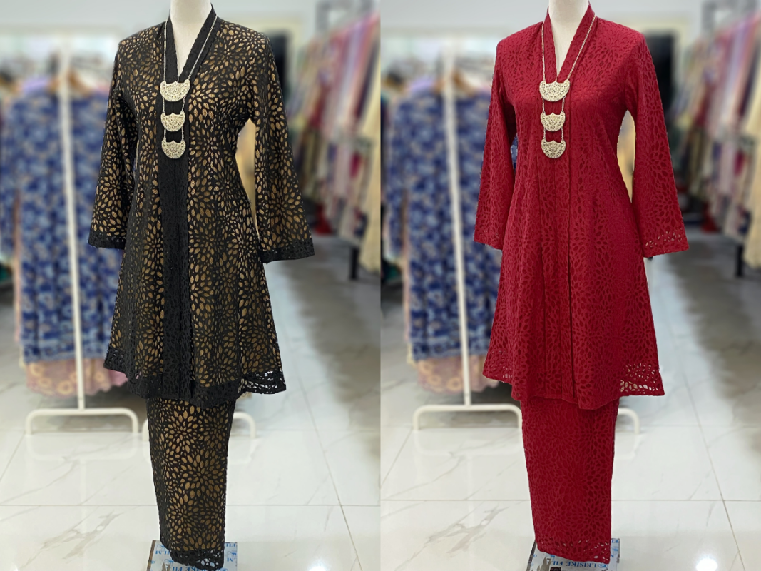 KEBAYA LABUH DANG ANUM LACE