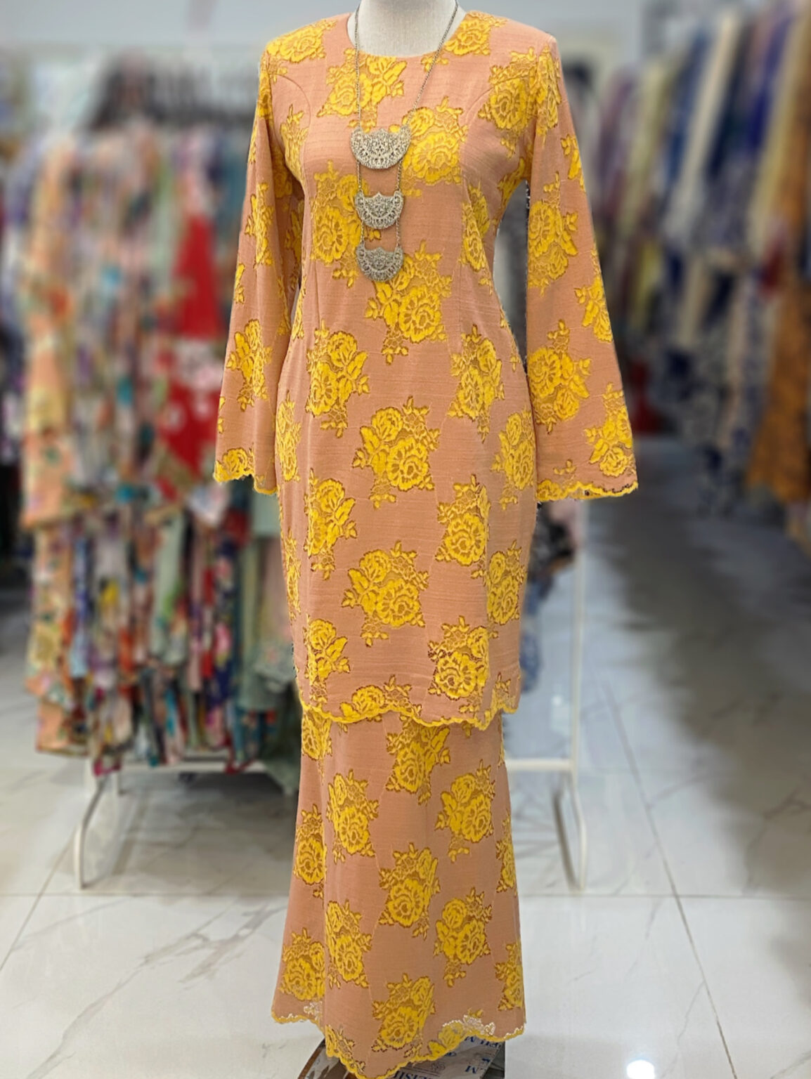 BAINON KURUNG LACE PREMIUM - Image 4
