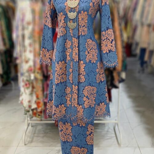 KEBAYA LABUH DANG ANUM LACE BLUE PEACH