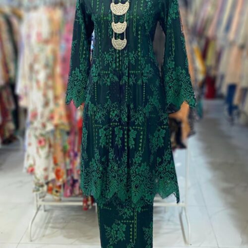 KEBAYA LABUH DANG ANUM LACE GREEN