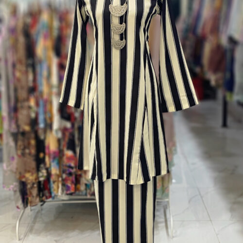 MELOR KURUNG RIAU STRIPES BLACK