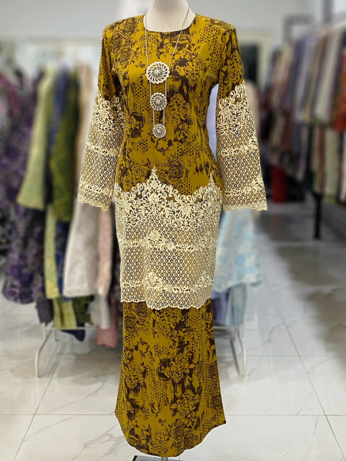 SOFEA KURUNG MODEN YELLOW MUSTARD