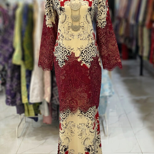 SOFEA KURUNG MODEN RED CREAM