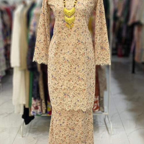 BAINON KURUNG LACE PREMIUM CREAM