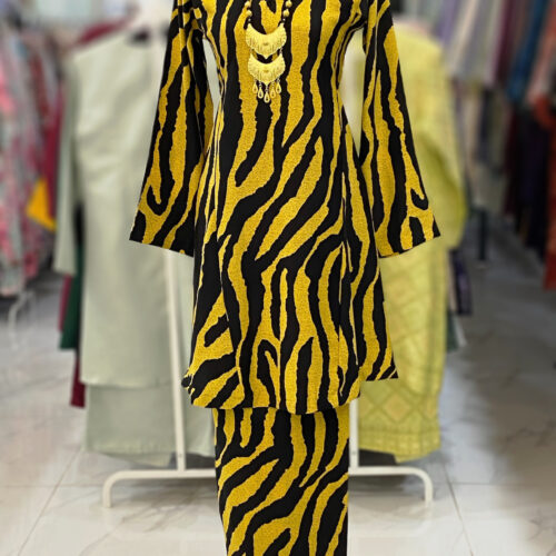 MELOR KURUNG RIAU CREPE YELLOW