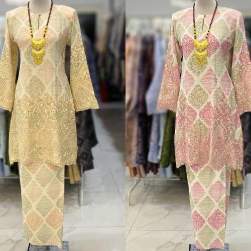 CAMELIA KURUNG BORDER LACE
