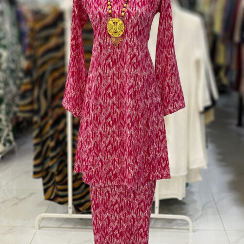 MELOR KURUNG RIAU CREPE DARK PINK