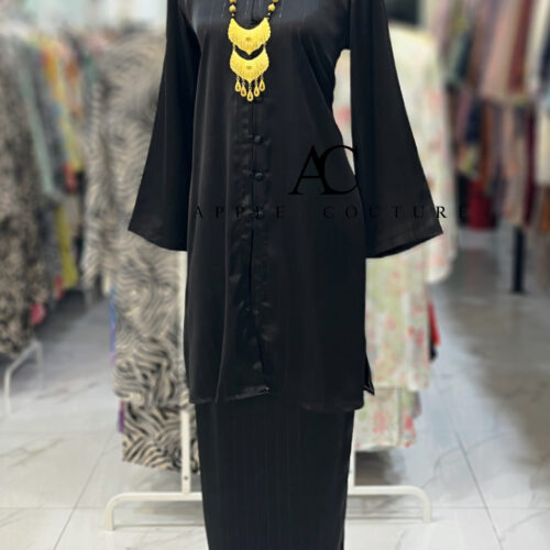 KURUNG TANJUNG KOREAN SATIN BLACK