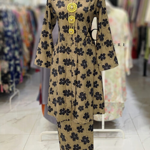 KEBAYA LABUH DANG ANUM KOREAN CREPE DARK TORTILLA