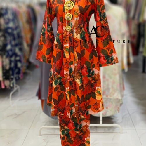 KEBAYA LABUH DANG ANUM KOREAN CREPE ORANGE