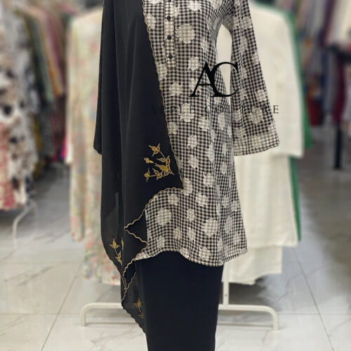KURUNG MEKAR CHIFFON EMBROIDERY BLACK
