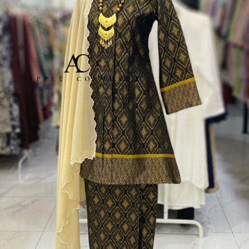 KEBAYA LABUH DANG ANUM SONGKET TENUN BLACK GOLD