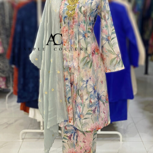 KEBAYA LABUH INANG PRINTED ORGANZA PINK BLUE
