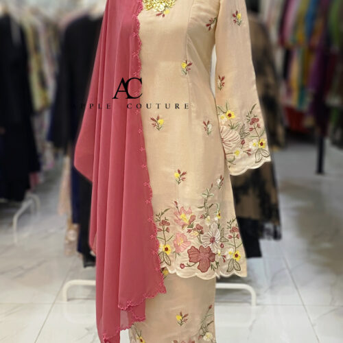 CAMELIA KURUNG MODERN EMBROIDERY ORGANZA CHAMPAGNE